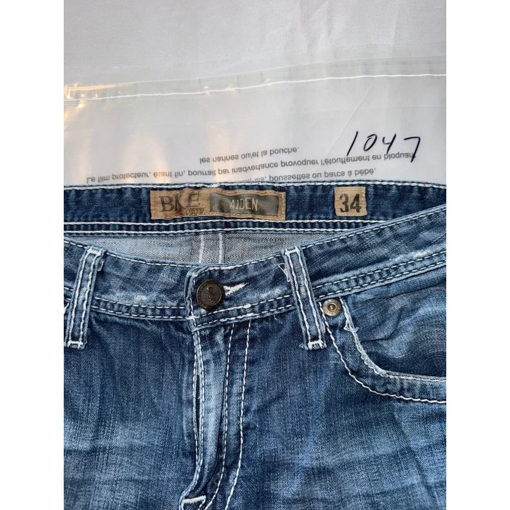 BKE Aiden Straight Leg Jeans Mens 34 Medium Wash Distressed Thick Stitch Denim